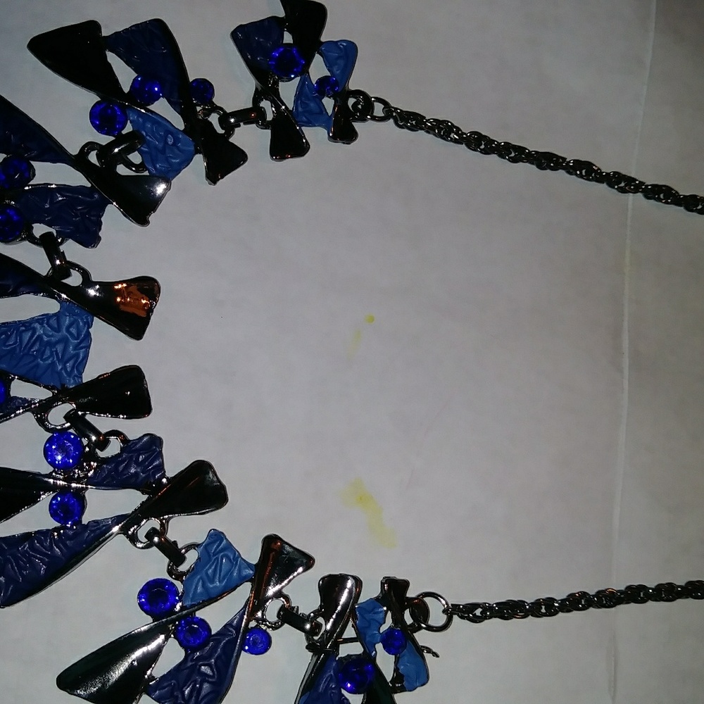 Necklace Set - Picture 4 of 4